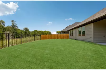 10609 Blakely Creek Road, Fort Worth, TX 76126 - Photo 29