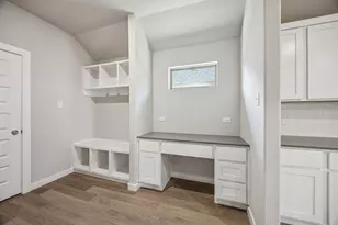10609 Blakely Crk Rd, Fort Worth, TX 76126 - Photo 15