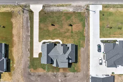 204 County Road 4615, Wolfe City, TX 75496 - Photo 3