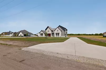 204 County Road 4615, Wolfe City, TX 75496 - Photo 7