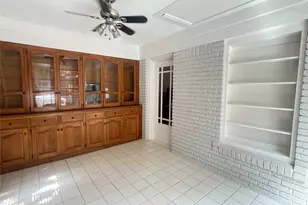3915 Meadowbrook Dr, Fort Worth, TX 76103 - Photo 15