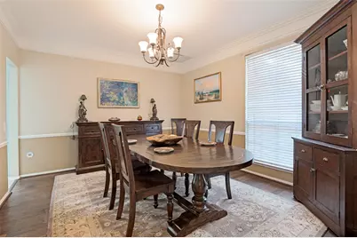 2320 Kingsley Drive, Grand Prairie, TX 75050 - Photo 3