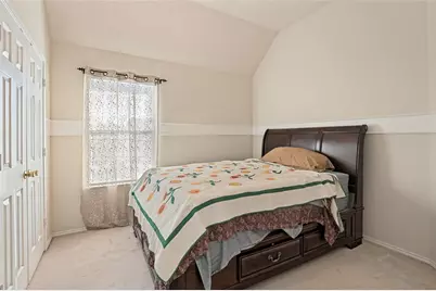 2320 Kingsley Drive, Grand Prairie, TX 75050 - Photo 7
