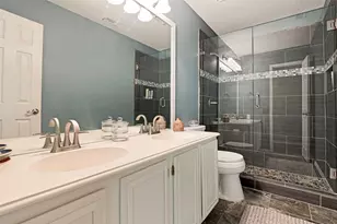 2320 Kingsley Dr, Grand Prairie, TX 75050 - Photo 9