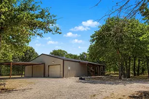 655 Hobson Bend Rd, Weatherford, TX 76088 - Photo 23