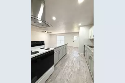 545 Oldbridge Drive, Allen, TX 75002 - Photo 5