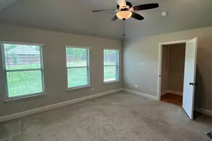 118 Jazlyn Dr, Keene, TX 76059 - Photo 9