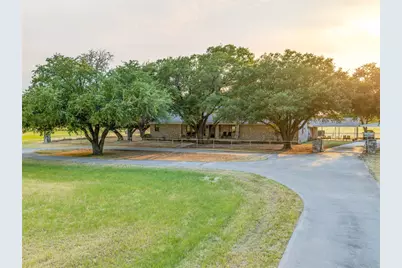 1790 Old Base Road, Aurora, TX 76078 - Photo 3