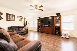 12802 Kyla Jean Ct, Dallas, TX 75253 - Photo 9