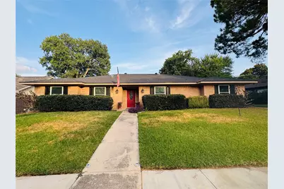 1807 Holm Oak Street, Arlington, TX 76012 - Photo 1