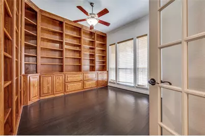 2043 Loma Alta Drive, Irving, TX 75063 - Photo 11