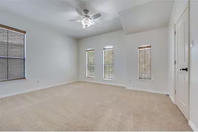 2043 Loma Alta Drive, Irving, TX 75063 - Photo 19