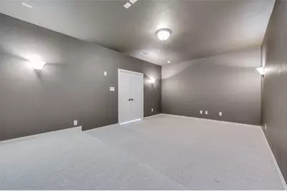 2043 Loma Alta Drive, Irving, TX 75063 - Photo 17