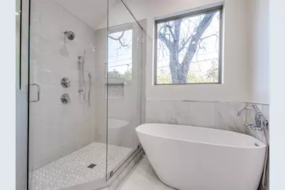 14720 Cherry Hills Drive, Farmers Branch, TX 75234 - Photo 13