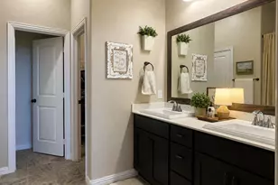 141 Trinity St, Grandview, TX 76050 - Photo 15