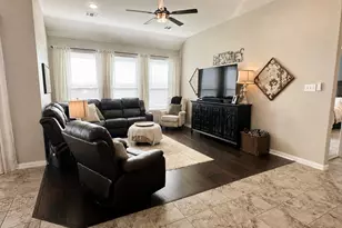 141 Trinity St, Grandview, TX 76050 - Photo 9