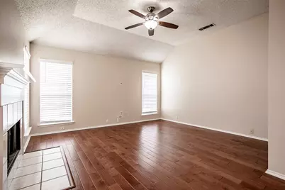 206 Meredith Court, Irving, TX 75063 - Photo 7