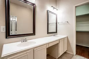 206 Meredith Ct, Irving, TX 75063 - Photo 17