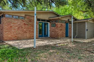 3420 Brook Cir, Waco, TX 76710 - Photo 7