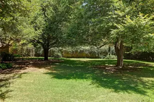 8910 Guernsey Ln, Dallas, TX 75220 - Photo 23
