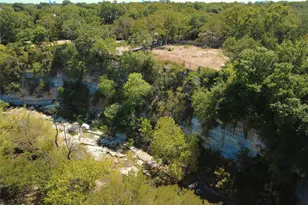 8910 Guernsey Ln, Dallas, TX 75220 - Photo 39