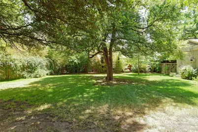 8910 Guernsey Lane, Dallas, TX 75220 - Photo 25
