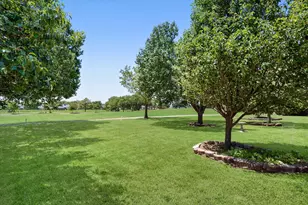 1388 Fairhaven Dr, Mansfield, TX 76063 - Photo 37