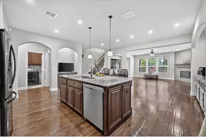 316 Jernigan Drive, Euless, TX 76040 - Photo 9