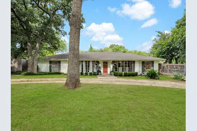 6004 Ken Avenue, Arlington, TX 76001 - Photo 1