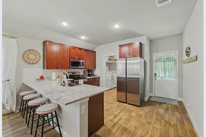2409 Ross Avenue, Fort Worth, TX 76164 - Photo 3