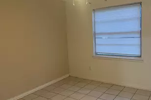 12125 Bellafonte Dr, Dallas, TX 75243 - Photo 3