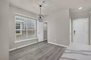 2536 Sarah Ln, Lewisville, TX 75056 - Photo 13