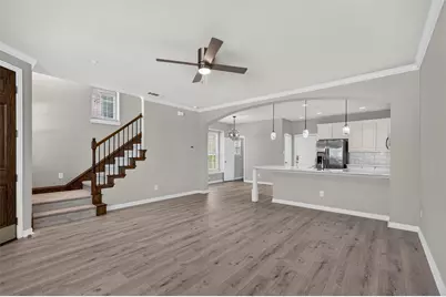 2536 Sarah Lane, Lewisville, TX 75056 - Photo 7
