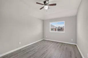2536 Sarah Ln, Lewisville, TX 75056 - Photo 23