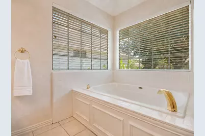 1086 Woodbriar Drive, Grapevine, TX 76051 - Photo 19