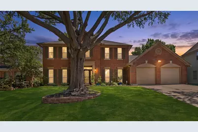 1086 Woodbriar Drive, Grapevine, TX 76051 - Photo 1