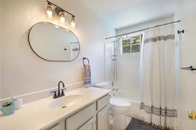 1086 Woodbriar Drive, Grapevine, TX 76051 - Photo 17