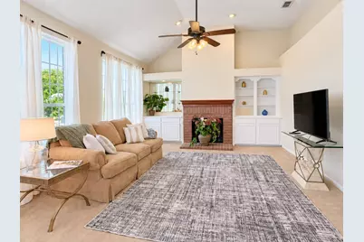 1086 Woodbriar Drive, Grapevine, TX 76051 - Photo 5