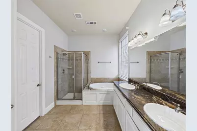 6400 Castle Rock Circle, McKinney, TX 75071 - Photo 13
