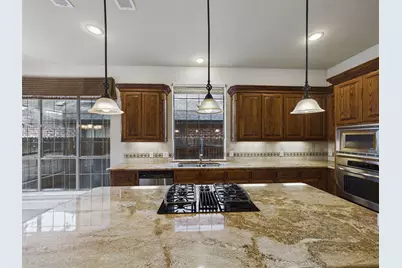 6400 Castle Rock Circle, McKinney, TX 75071 - Photo 13