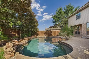 6400 Castle Rock Cir, McKinney, TX 75071 - Photo 35