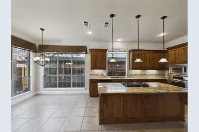6400 Castle Rock Circle, McKinney, TX 75071 - Photo 11