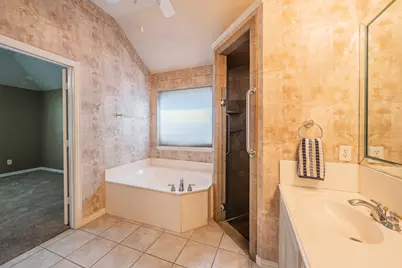 8152 Vine Wood Drive, North Richland Hills, TX 76182 - Photo 25