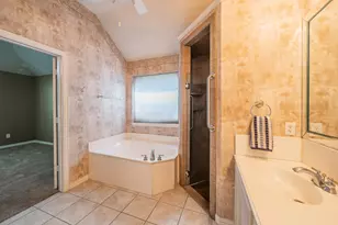 8152 Vine Wood Dr, North Richland Hills, TX 76182 - Photo 25