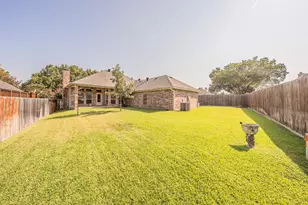 8152 Vine Wood Dr, North Richland Hills, TX 76182 - Photo 35