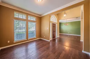 8152 Vine Wood Dr, North Richland Hills, TX 76182 - Photo 5