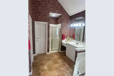 715 Wheaton Court, Allen, TX 75013 - Photo 9