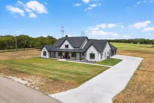 6080 Cates Ranch Rd, Godley, TX 76044 - Photo 3