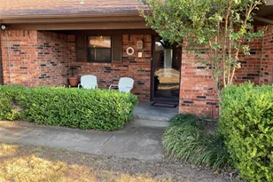 1003 Cactus St, Mineral Wells, TX 76067 - Photo 1