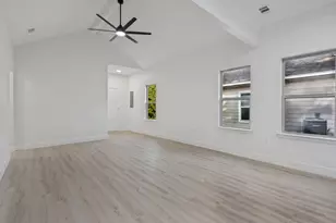 214 Lewis St, Waxahachie, TX 75165 - Photo 17